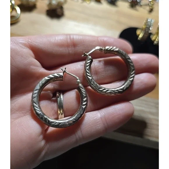 Pair of 2 Vtg Silver Tone Rhinestone Elegant Statement Hoop Earrings Jewelry - Picture 5 of 6